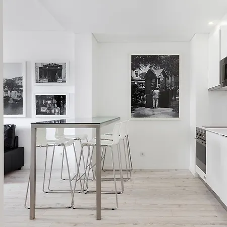 Hello Lisbon Rossio Apartments *